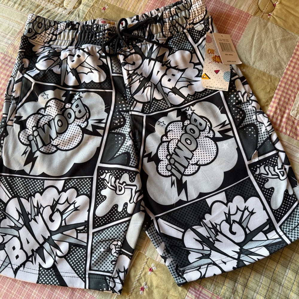 OH Snap Size S Men’s Comic Print  Shorts 28” waist‎ NWT Black & White